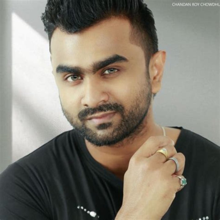 Imran Mahmudul Biography, Age, Height, Wife, Net Worth, Family