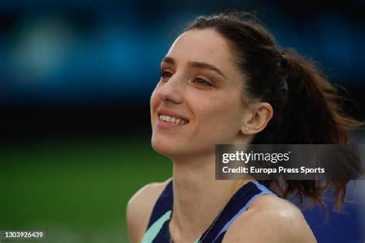 Iryna Zhuk Biography, Age, Height, Husband, Net Worth, Family