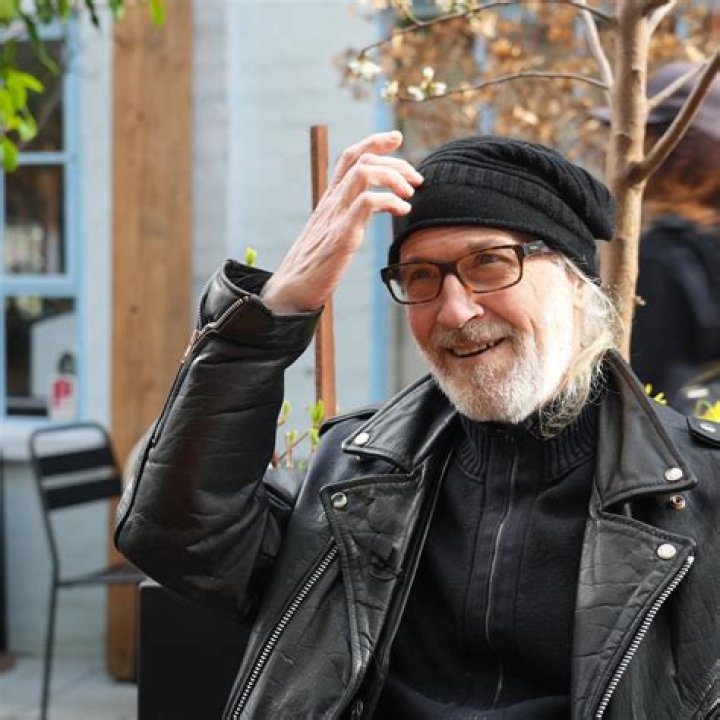 Ivan Doroschuk biografía, edad, altura, esposo, net worth, familia