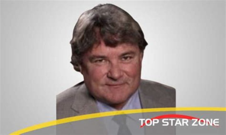 J. Brennan Smith Biography, Age, Height, Wife, Net Worth, Family