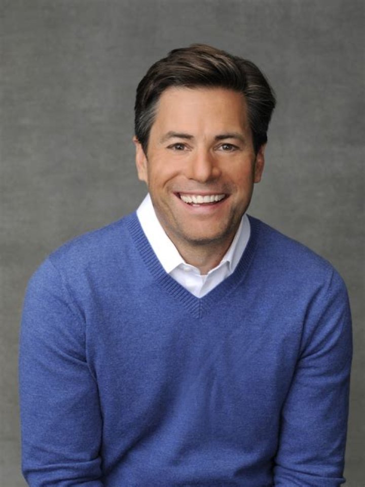 J. R. Moehringer biografía, edad, altura, esposo, net worth, familia