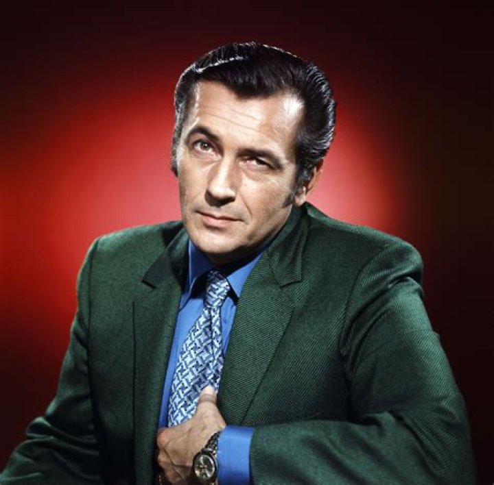 Jack Kelly Biography, Age, Height, Wife, Net Worth, Family