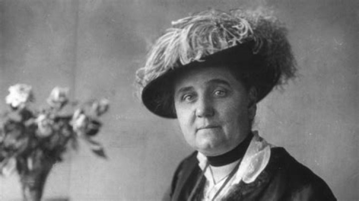 Jane Addams Biography, Age, Height, Husband, Net Worth, Family