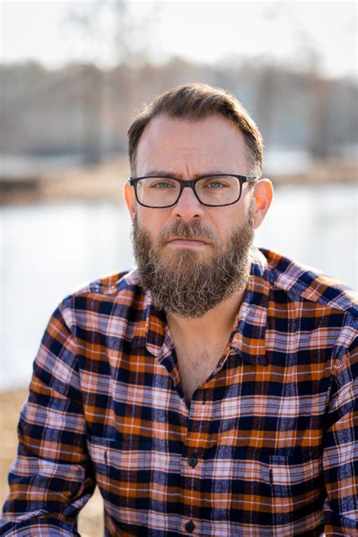 Jared Yates Sexton Biography, Age, Height, Wife, Net Worth, Family