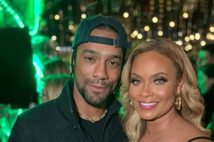 Jason Cameron biografía, edad, altura, esposo, net worth, familia