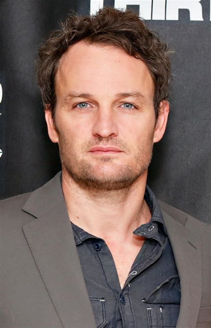 Jason Clarke Biography, Age, Height, Wife, Net Worth, Family
