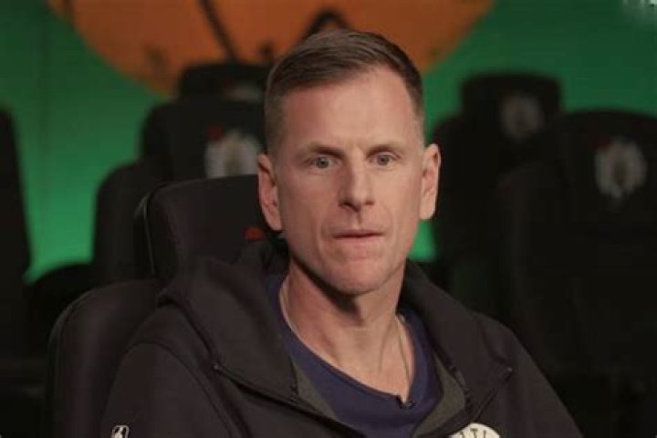 Jay Larranaga Biography, Age, Height, Wife, Net Worth, Family