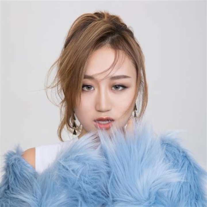 JC Biography, Age, Height, Husband, Net Worth, Family