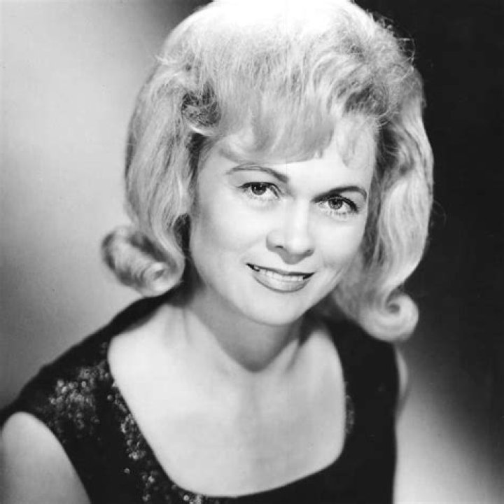Jean Shepard biografía, edad, altura, esposa, net worth, familia
