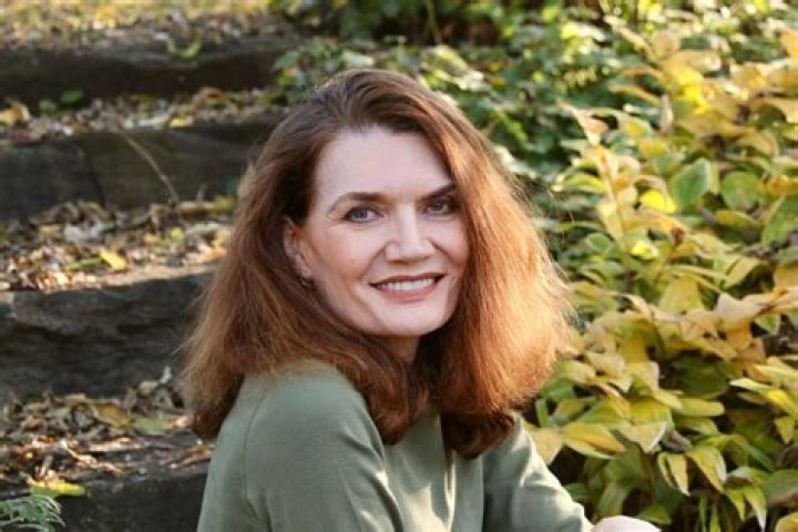 Jeannette Walls Biography, Age, Height, Husband, Net Worth, Family