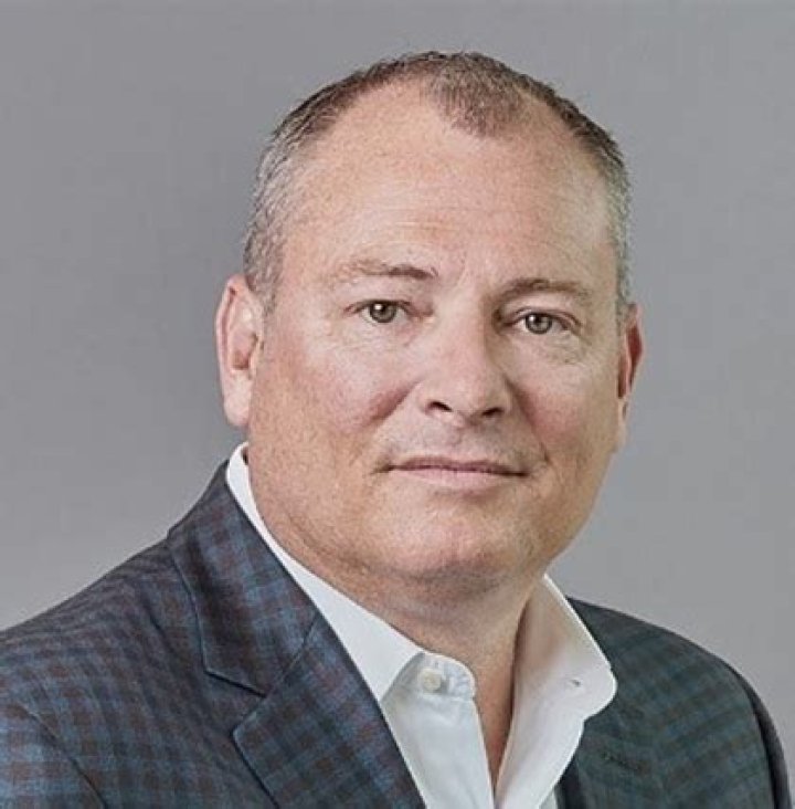 Jeff Baker Biography, Age, Height, Wife, Net Worth, Family