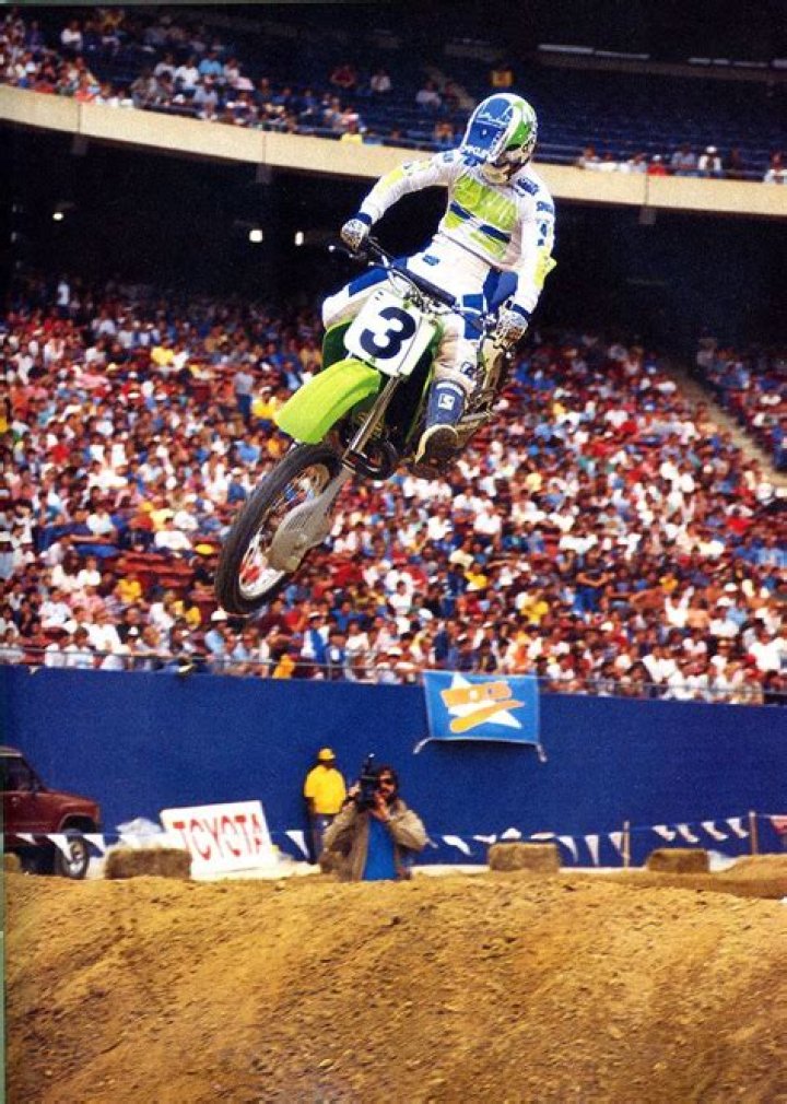 Jeff Ward Biography, Age, Height, Wife, Net Worth, Family