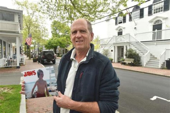 Jeffrey Voorhees Biography, Age, Height, Husband, Net Worth, Family