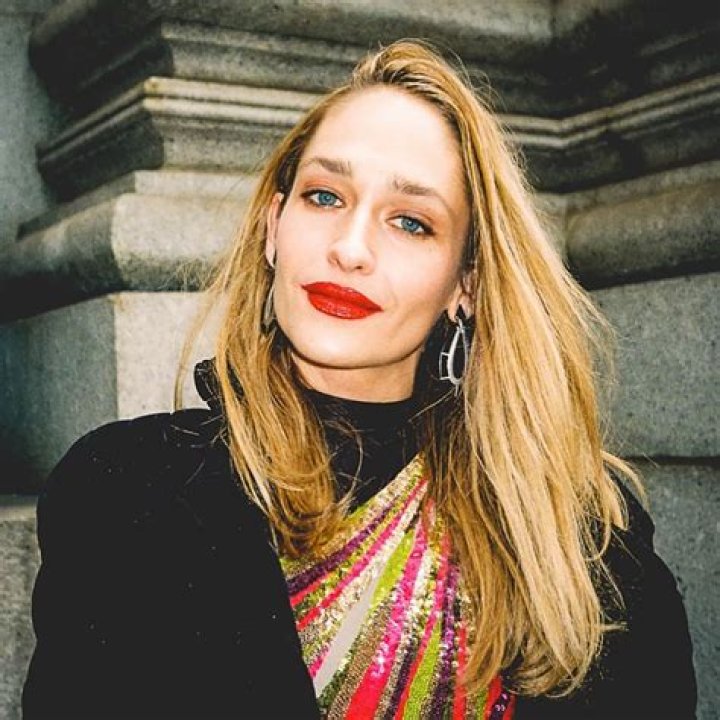 Jemima Kirke Biography, Age, Height, Husband, Net Worth, Family