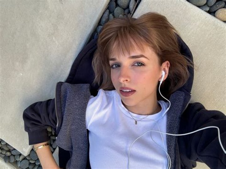 Jenn McAllister biografía, edad, altura, esposa, net worth, familia