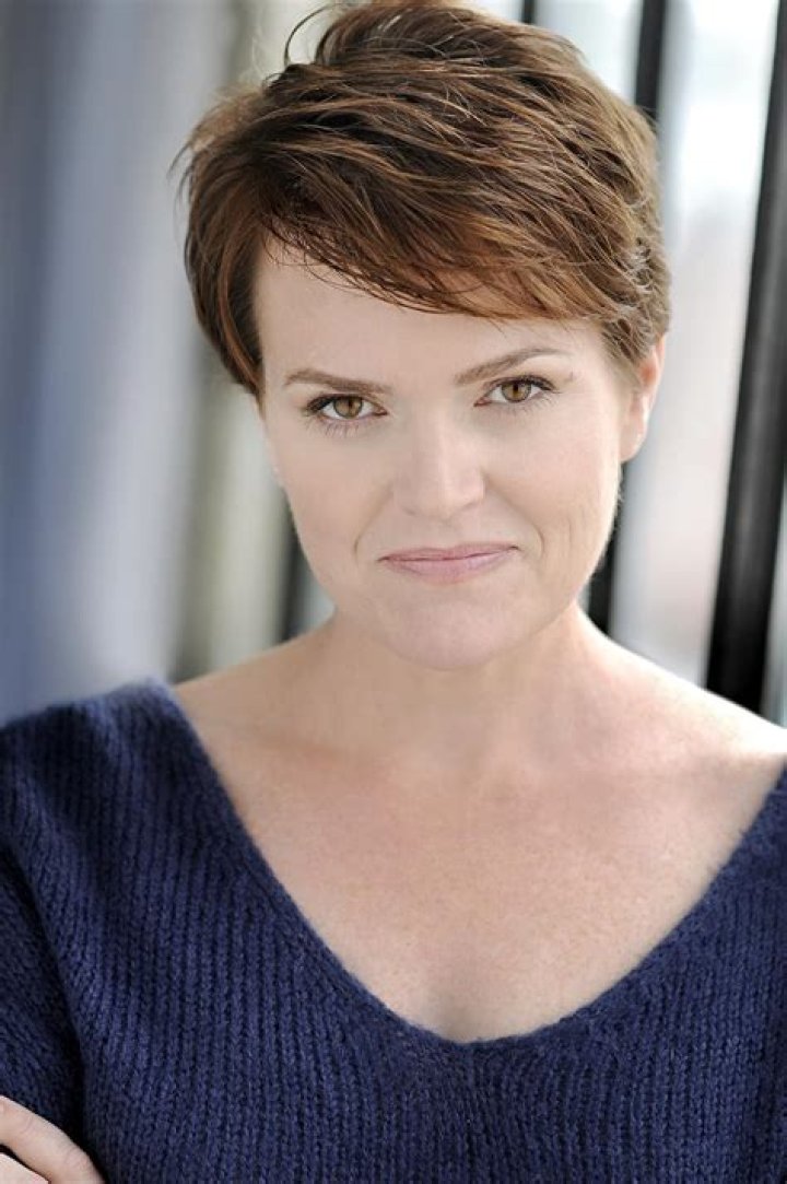 Jennifer Hasty Biography, Age, Height, Husband, Net Worth, Family