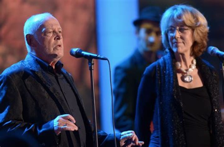 Jennifer Warnes Biography, Age, Height, Husband, Net Worth, Family