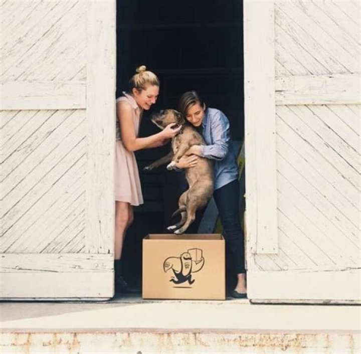 Jesse Genet Biography, Age, Height, Husband, Net Worth, Family