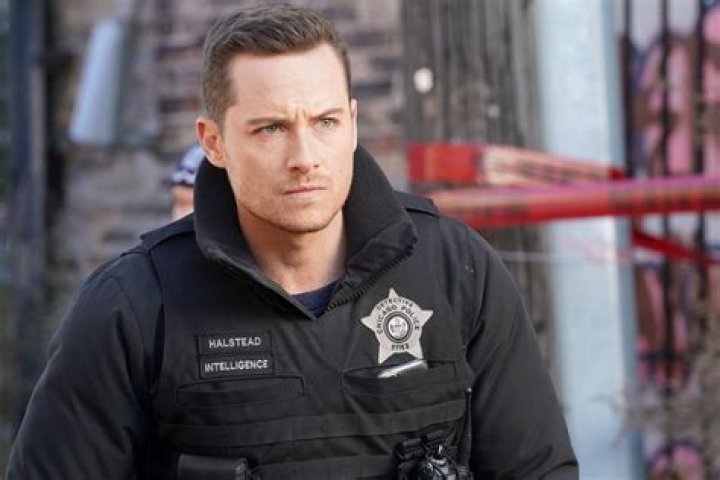 Jesse Lee Soffer Biography, Age, Height, Wife, Net Worth, Family