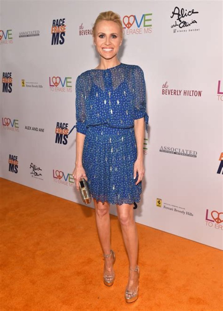 Jessica Holmes Biography, Age, Height, Husband, Net Worth, Family