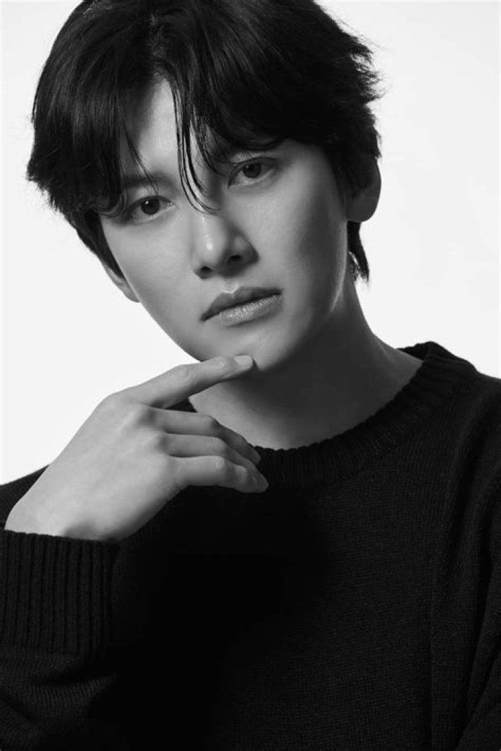 Ji Chang-wook Biography, Age, Height, Wife, Net Worth, Family