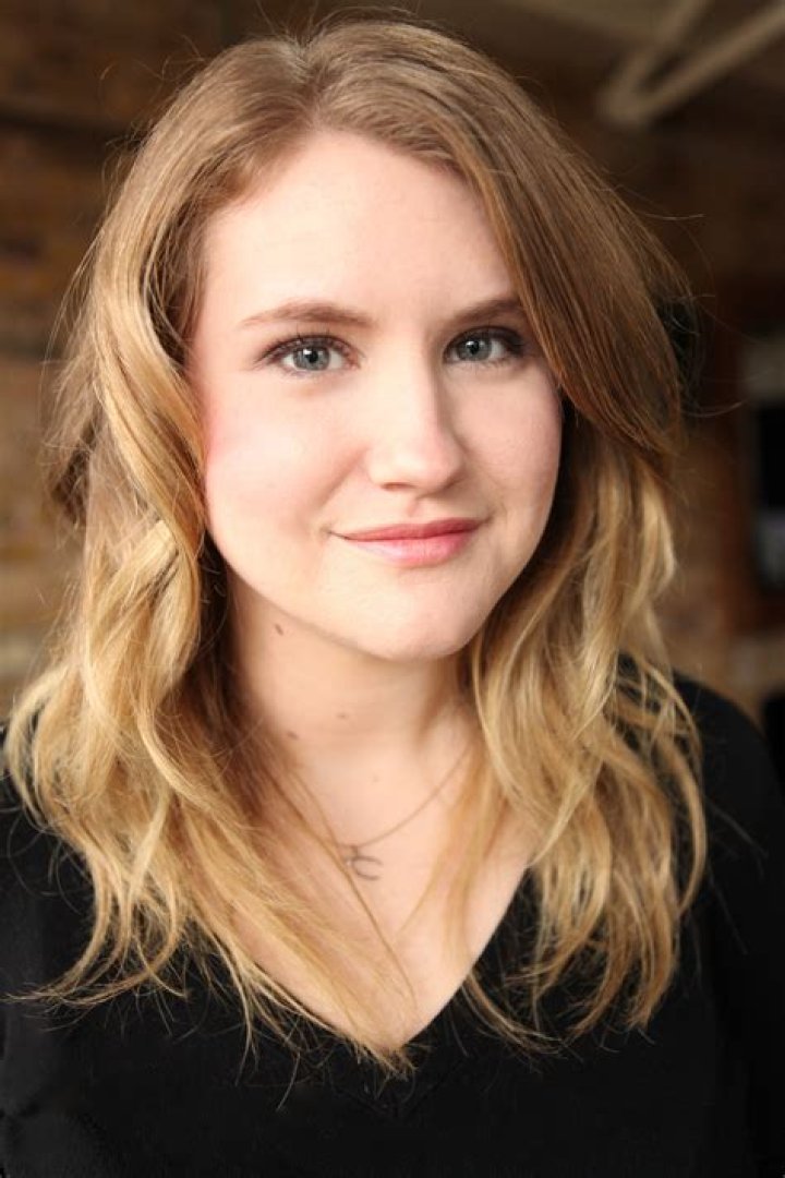 Jillian Bell Biography, Age, Height, Husband, Net Worth, Family