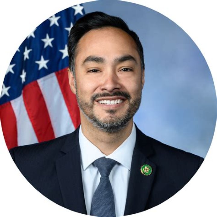 Joaquin Castro Biography, Age, Height, Wife, Net Worth, Family