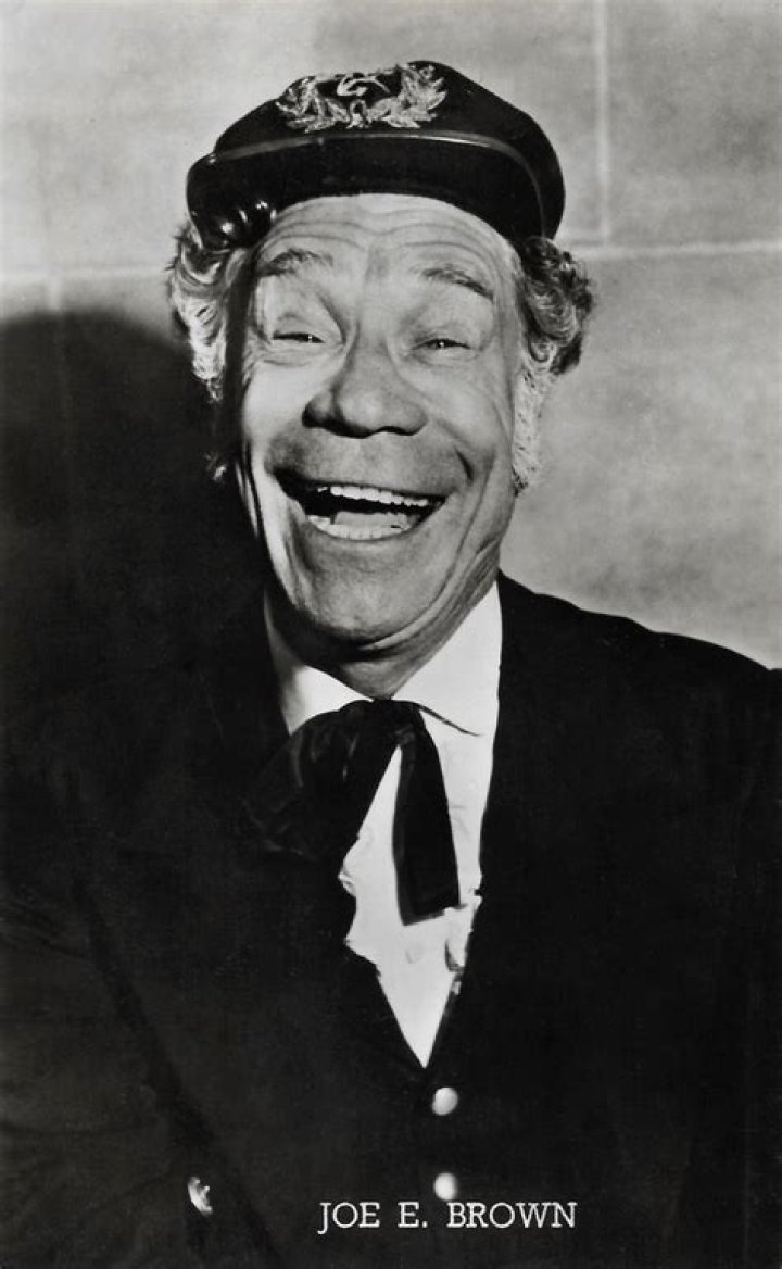 Joe E. Brown Biography, Age, Height, Wife, Net Worth, Family