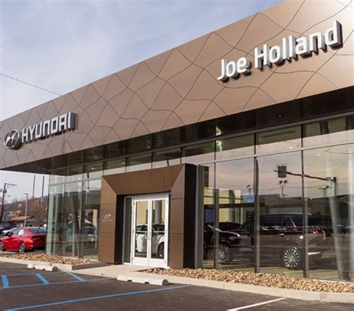 Joe Holland Biography, Age, Height, Wife, Net Worth, Family