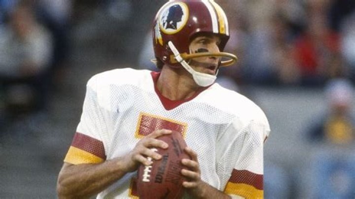 Joe Theismann Biography, Age, Height, Wife, Net Worth, Family