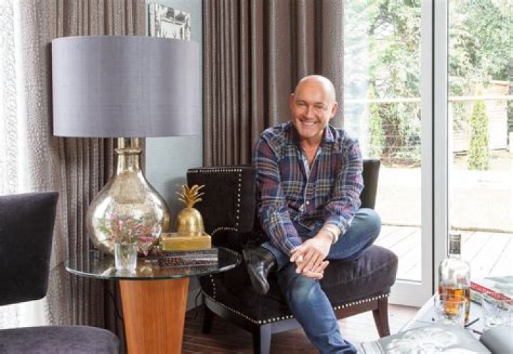 John Amabile Biography, Age, Height, Wife, Net Worth, Family