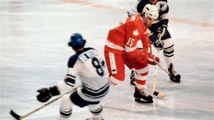 John Devaney Biography, Age, Height, Wife, Net Worth, Family