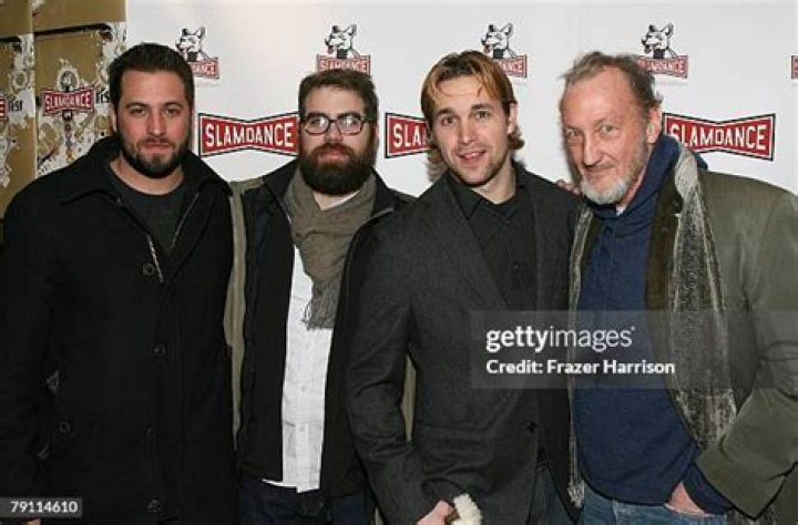 Jon Knautz Biography, Age, Height, Wife, Net Worth, Family