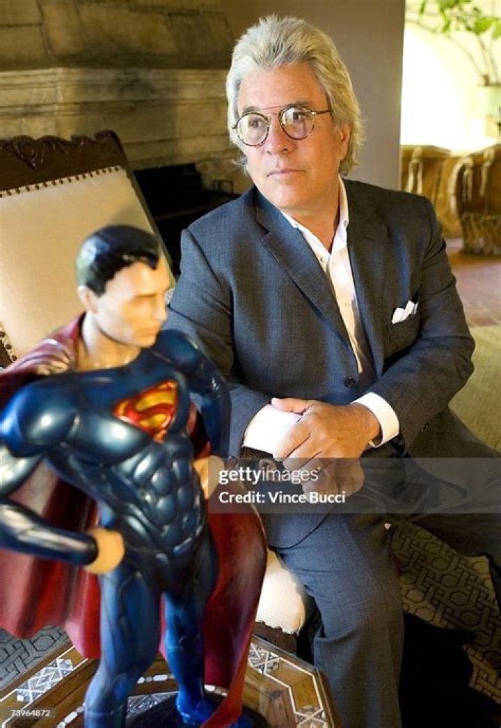 Jon Peters Biography, Age, Height, Wife, Net Worth, Family