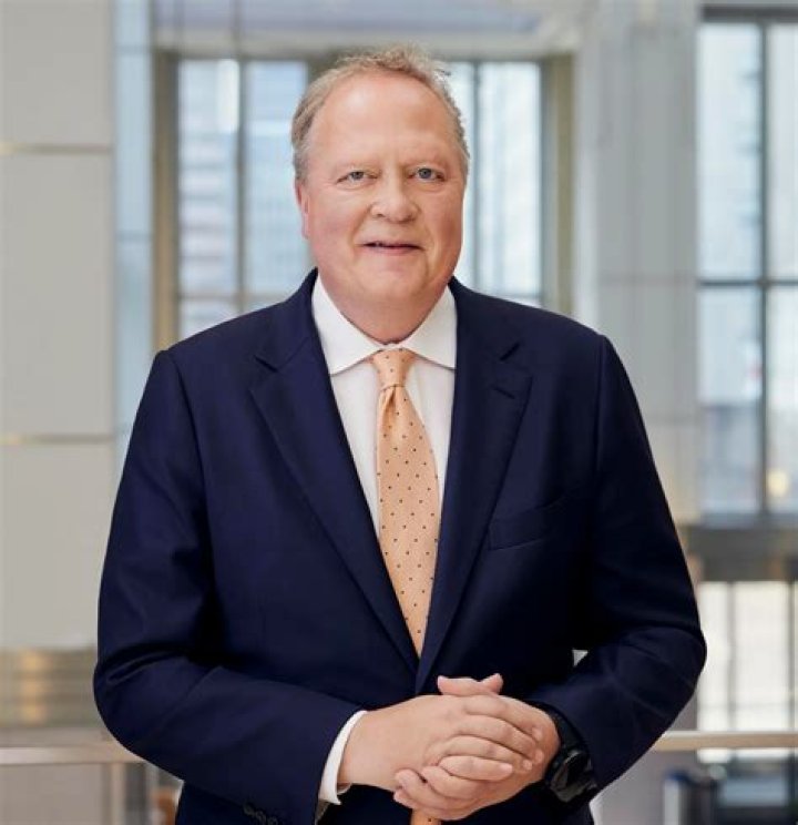 Jon R. Moeller Biography, Age, Height, Wife, Net Worth, Family