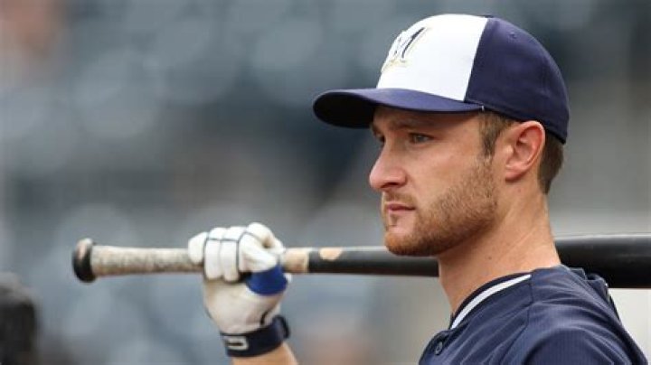 Jonathan Lucroy Biography, Age, Height, Wife, Net Worth, Family