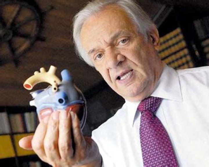 Jorge Reynolds Pombo Biography, Age, Height, Wife, Net Worth and Family