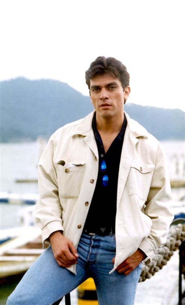 Jorge Salinas biografía, edad, altura, esposo, net worth, familia