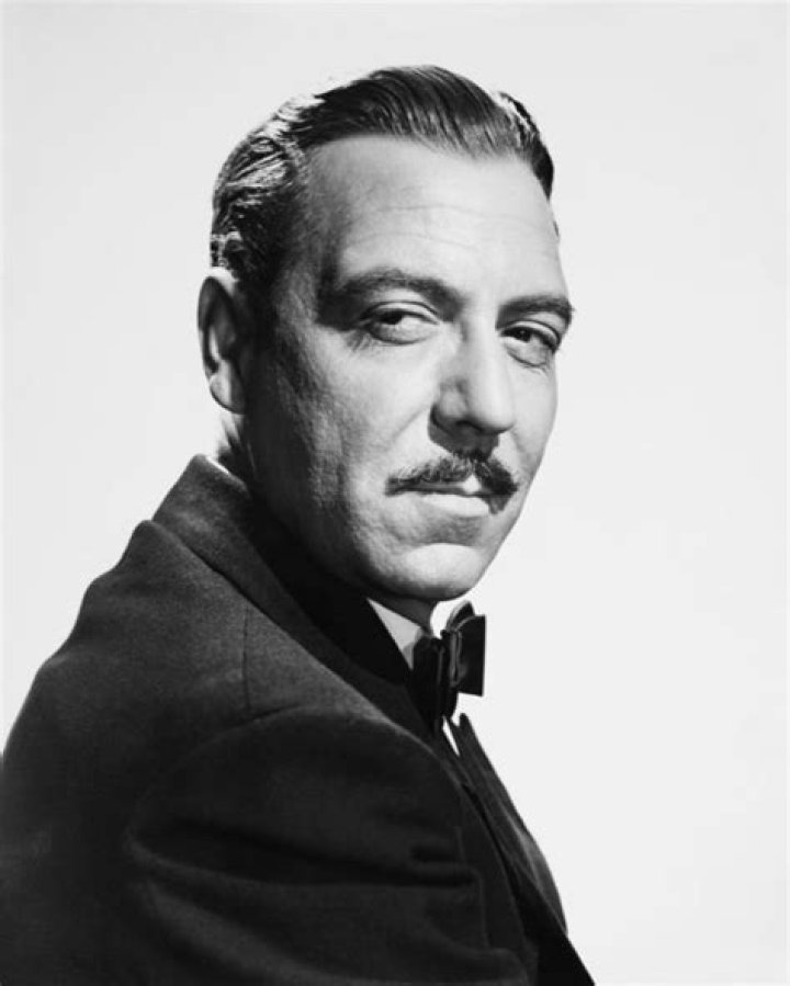 Joseph Calleia Biography, Age, Height, Wife, Net Worth, Family