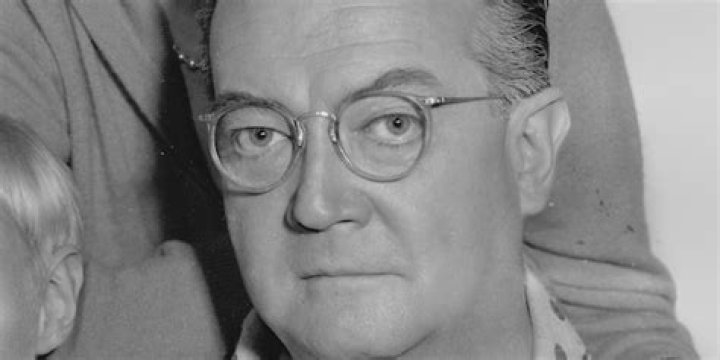 Joseph Kearns Biography, Age, Height, Wife, Net Worth, Family