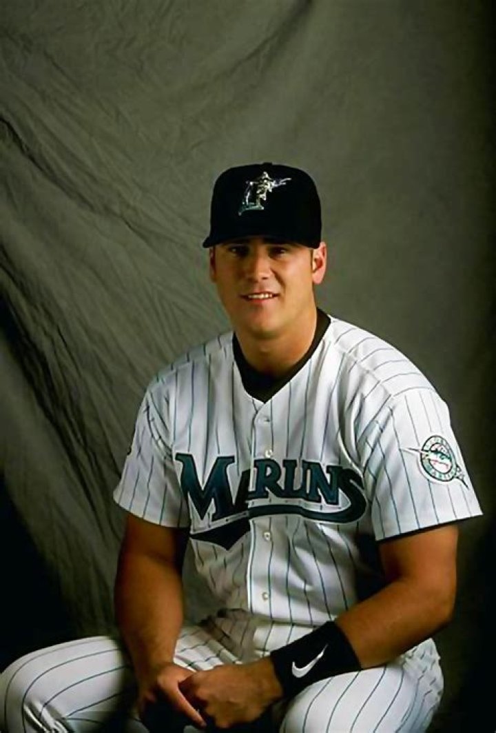 Josh Booty Biography, Age, Height, Wife, Net Worth, Family