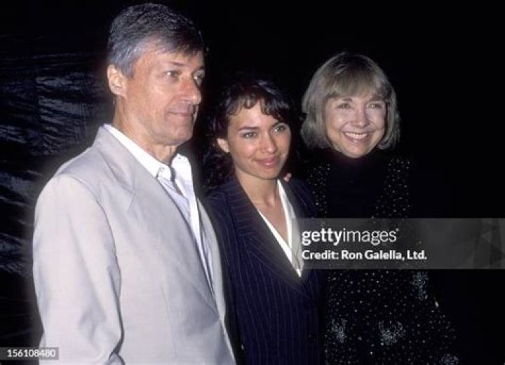 Joshua Hoffs Biography, Age, Height, Wife, Net Worth, Family