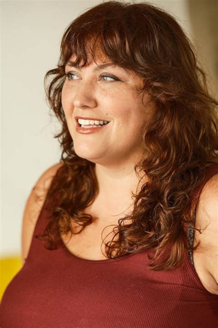 Joy Nash Biography, Age, Height, Husband, Net Worth, Family