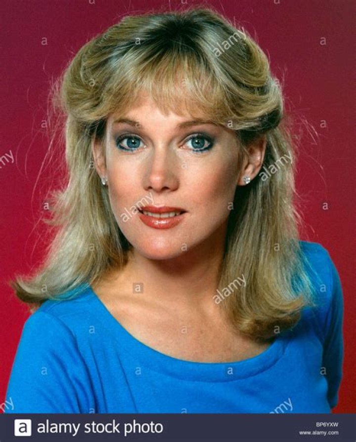 Julia Duffy Biography, Age, Height, Husband, Net Worth, Family