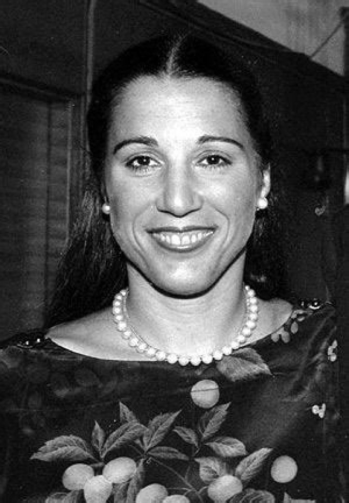 Julia Thorne Biography, Age, Height, Wife, Net Worth and Family