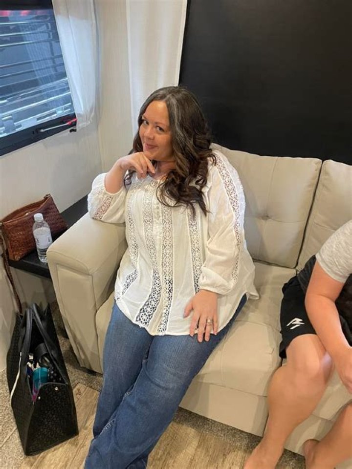 Julie Reeves Biography, Age, Height, Husband, Net Worth, Family