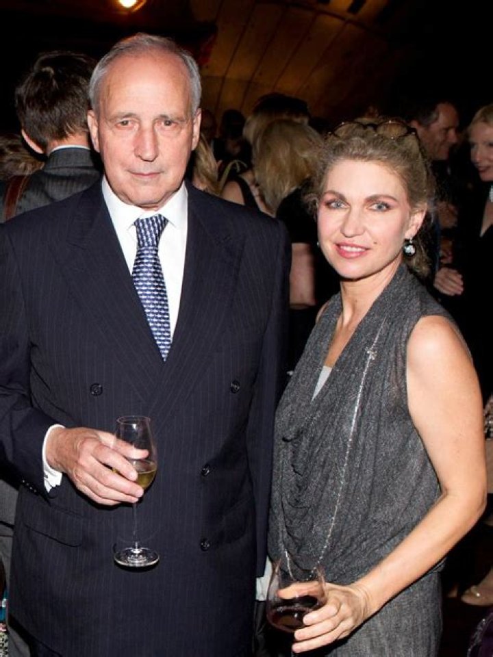 Julieanne Newbould Biography, Age, Height, Husband, Net Worth, Family