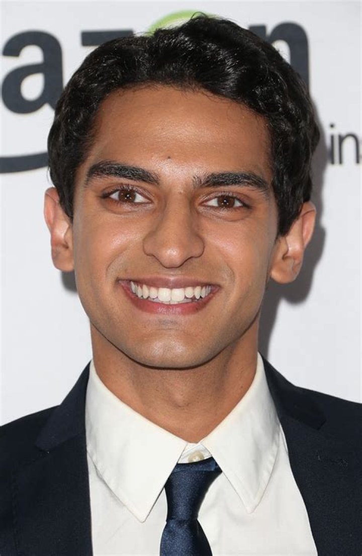 Karan Soni biografía, edad, altura, esposo, net worth, familia