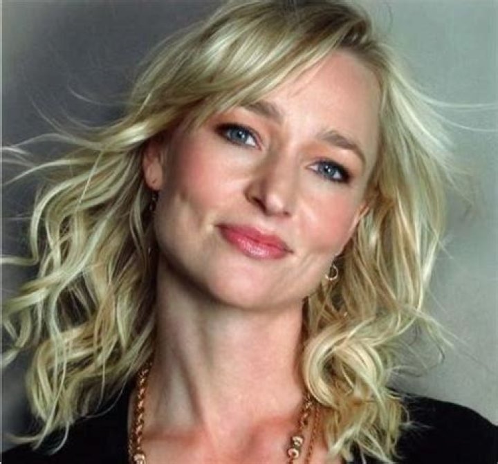 Kari Matchett biografía, edad, altura, esposa, net worth, familia