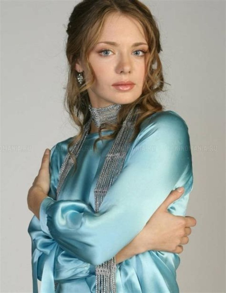 Karina Razumovskaya Biography, Age, Height, Husband, Net Worth, Family